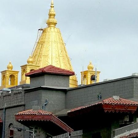 Готель Sai Vasant Vihar Ширді Екстер'єр фото